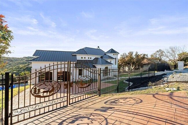 Building Photo - 5009 McIntyre Cir