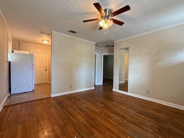 Living Room w/View to Kitchen - 314 S K St