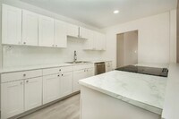 Building Photo - 3057 Dothan Ln