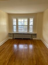 Building Photo - 847 Jay St