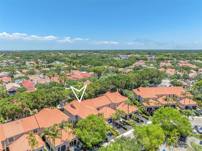 Building Photo - 800 Sorrento Dr