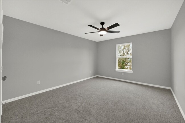 Building Photo - 8029 Ritz St