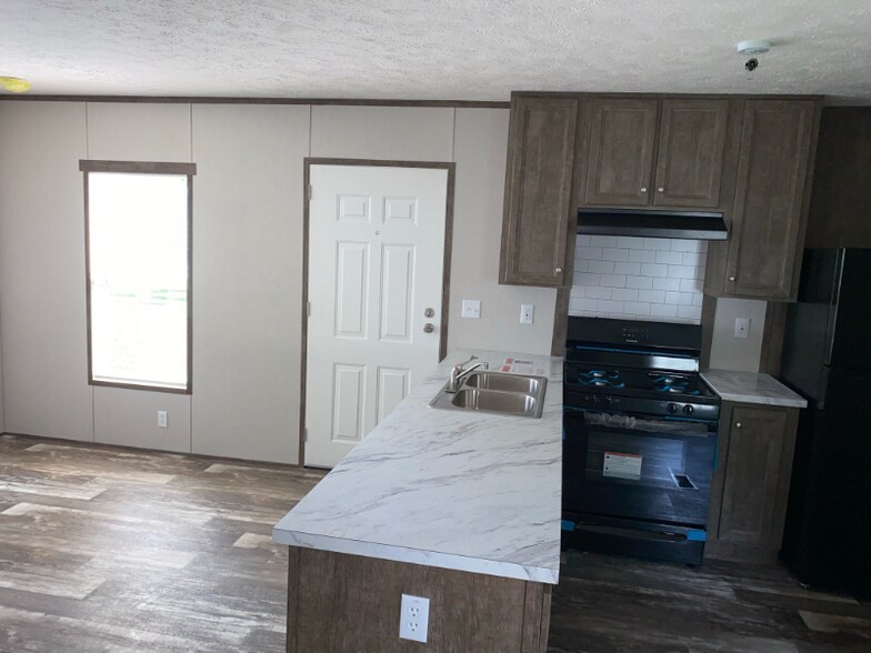 Building Photo - 2705 Dryden Rd