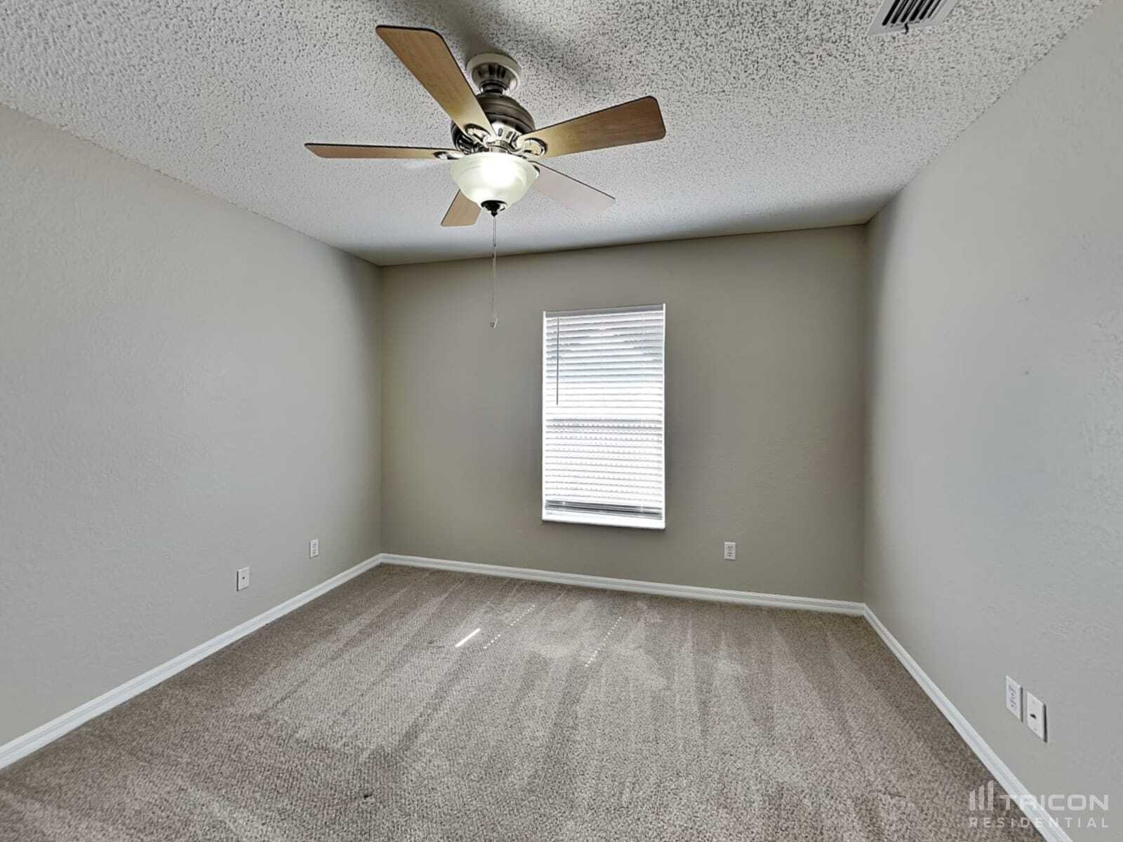 Building Photo - 3408 Montano Ave