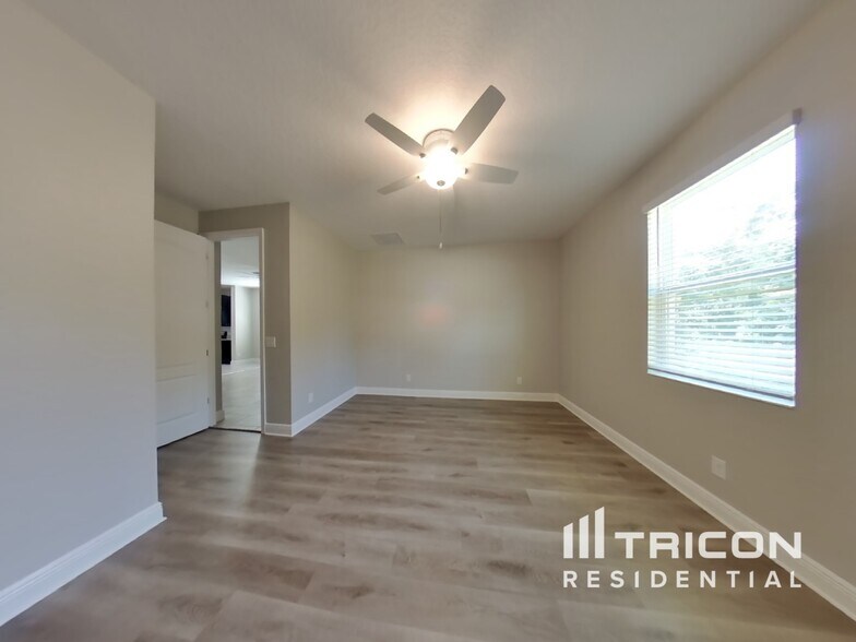 Building Photo - 3200 Wauseon Dr