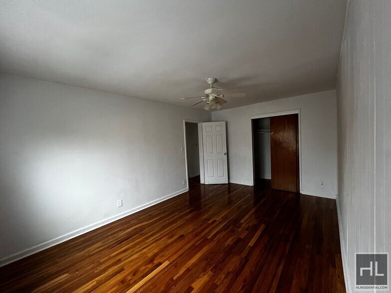 Building Photo - 70 STREET