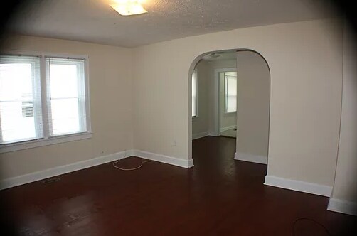 Building Photo - 2205 N Glenwood Ave