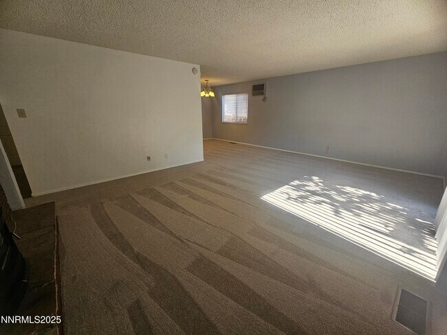 Building Photo - 3430 Nowlin Ln