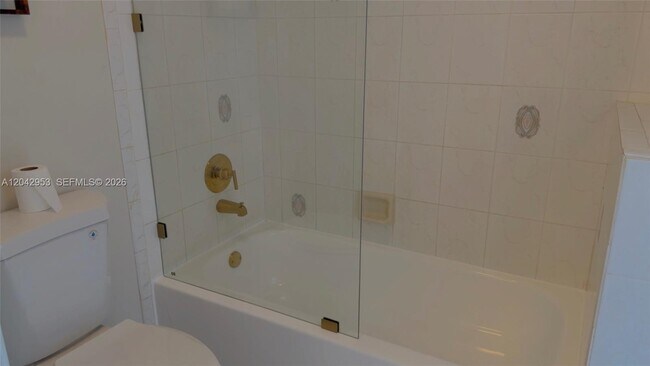 Building Photo - 165 Cypress Trce