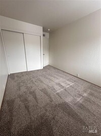 Building Photo - 600 Alamo Dr