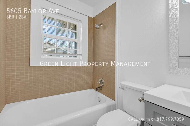 Building Photo - 5605 Baylor Ave