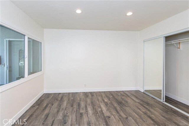 Building Photo - 716 W Glenoaks Blvd