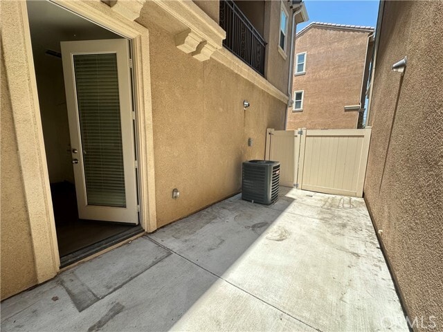 Building Photo - 712 Ash Ln