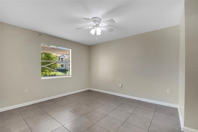 Building Photo - 3028 Parkway Blvd
