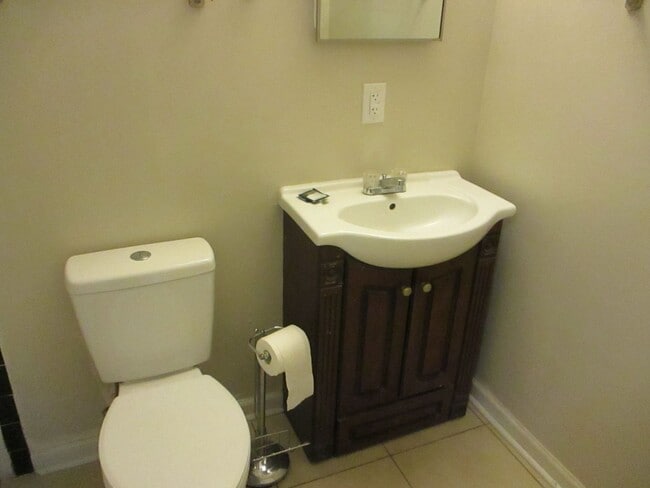 Building Photo - Updated 4 Bedroom Ranch in South Augusta