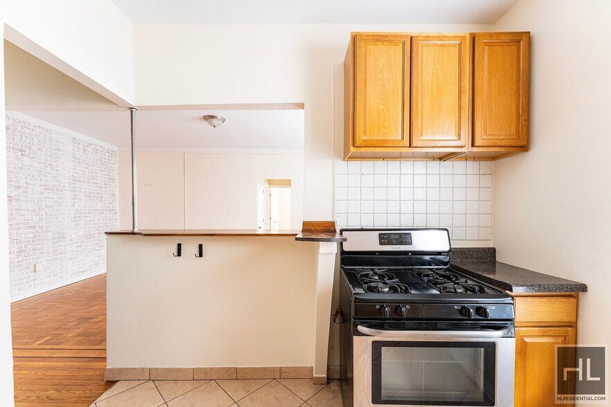 Building Photo - BAY RIDGE AVENUE