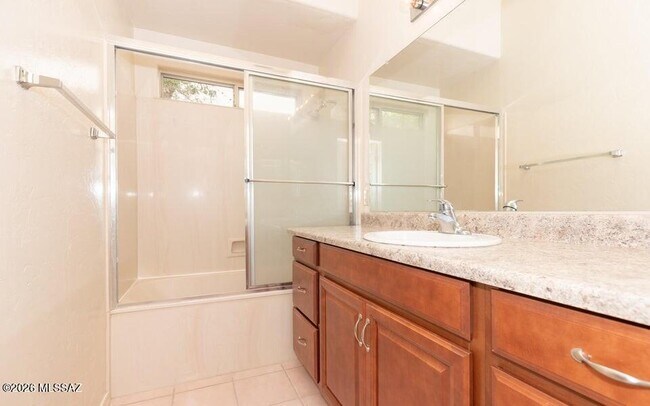 Building Photo - 11629 N Copper Creek Dr