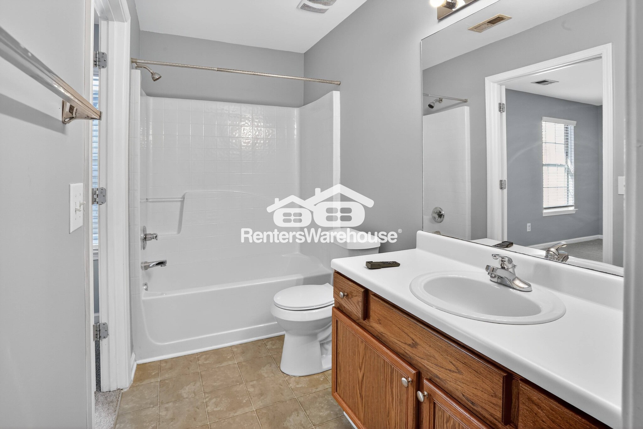 Building Photo - 3449 Parc Dr SW