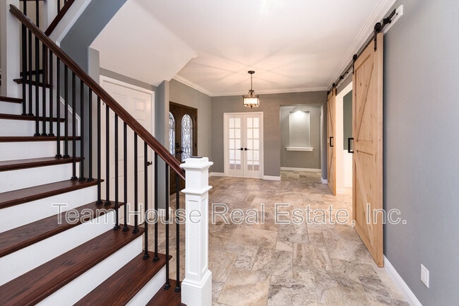 Building Photo - 22324 Circle J Ranch Rd