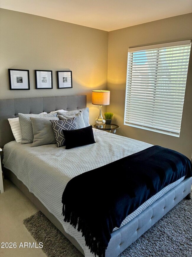 Building Photo - 1723 E Palm Beach Dr