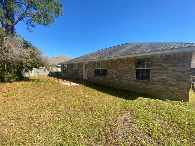 Building Photo - 9676 Parker Lake Cir