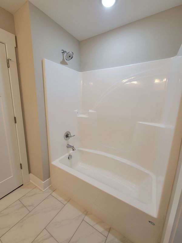 Building Photo - 8476 Old Cleveland Pike