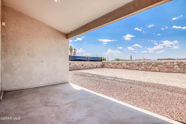 Building Photo - 805 Mormon Tea Dr