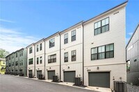 Building Photo - 1265 Zucchini Cir SE