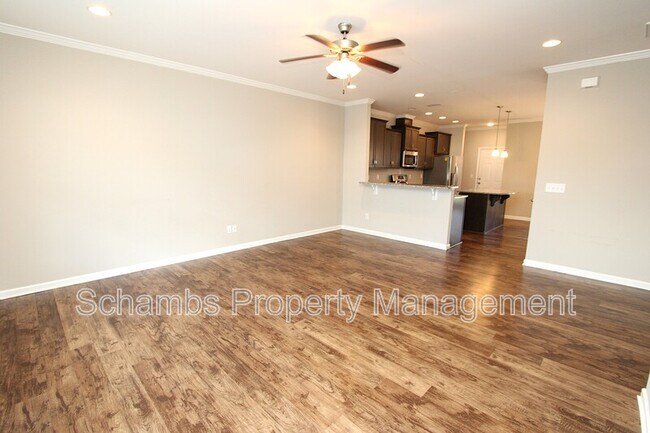 Building Photo - 1043 Myers Point Dr