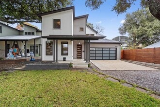 Building Photo - 5415 Woodview Ave