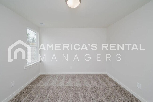 Building Photo - Modern Elegance at Unali Townes!