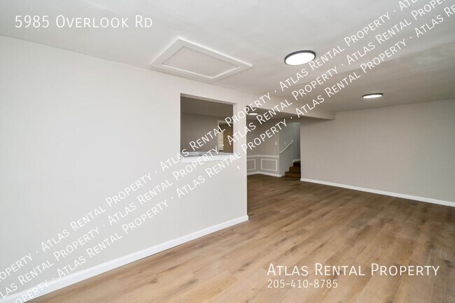Building Photo - 5985 Overlook Rd