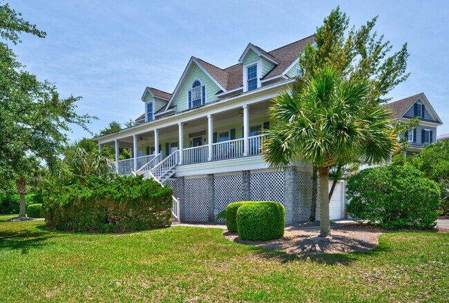 Building Photo - 203 Whiting Ln