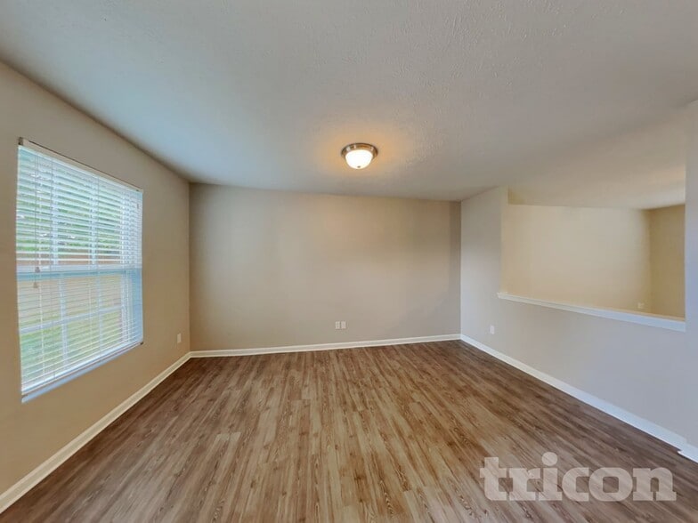 Building Photo - 3430 Catskill Ct