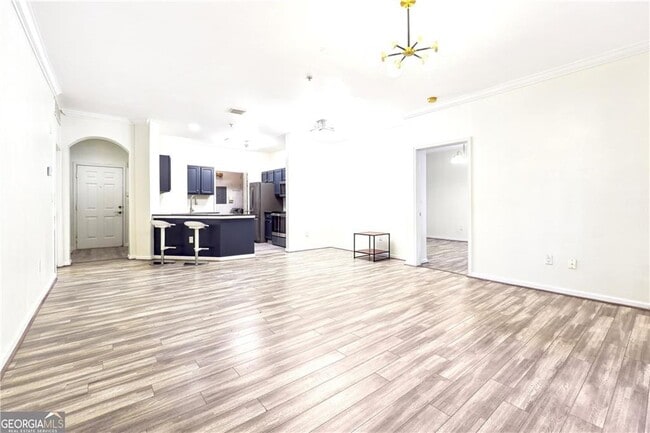 Building Photo - 5641 Roswell Rd