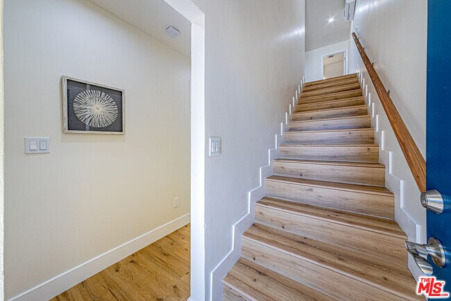 Building Photo - 5631 La Mirada Ave