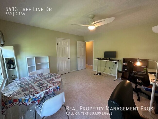Building Photo - 5413 Tree Line Dr