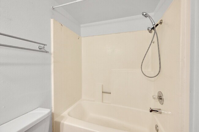 Building Photo - $1,140.95 with $300 Off The First Month's Rent, 1 Bed, 1 Bath, Condo in Thornton with Washer and ...