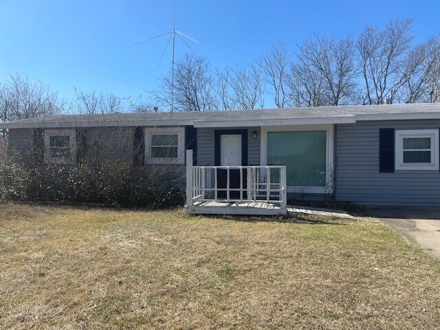 Building Photo - 116 E Stacie Rd