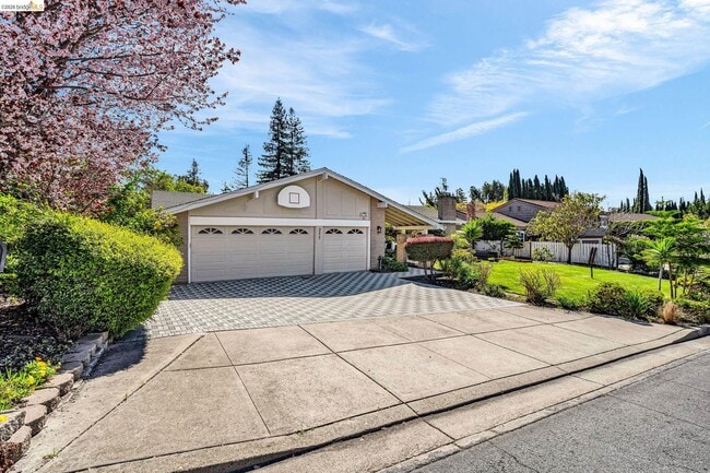 Building Photo - 277 Hidalgo Ct