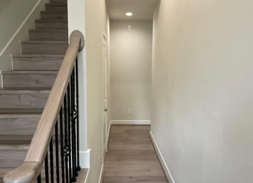 Building Photo - 7740 W Norwood St