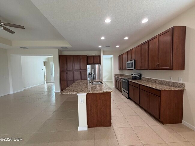 Building Photo - 229 Sandbar Ln