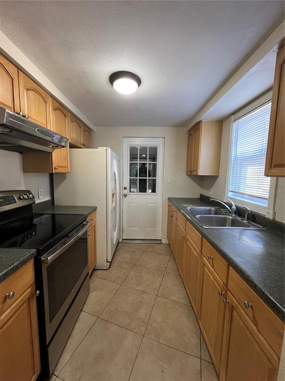 Building Photo - 3140 Bahia Ave