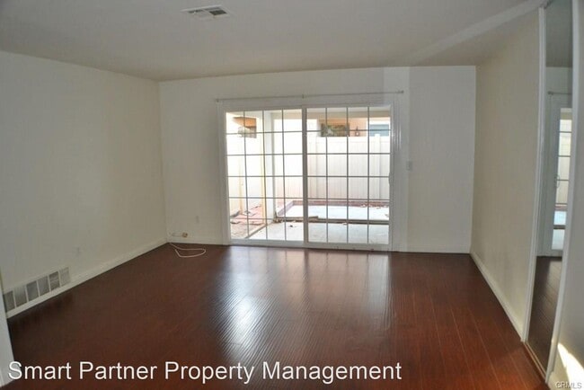 Building Photo - 2 br, 1 bath House - 13423 3/4 Village Drive