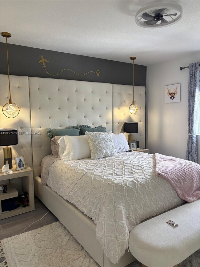 Building Photo - 355 NW 12th Ave