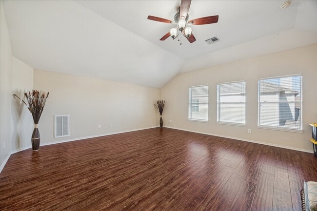 Building Photo - 5019 Peabody Hill Ln