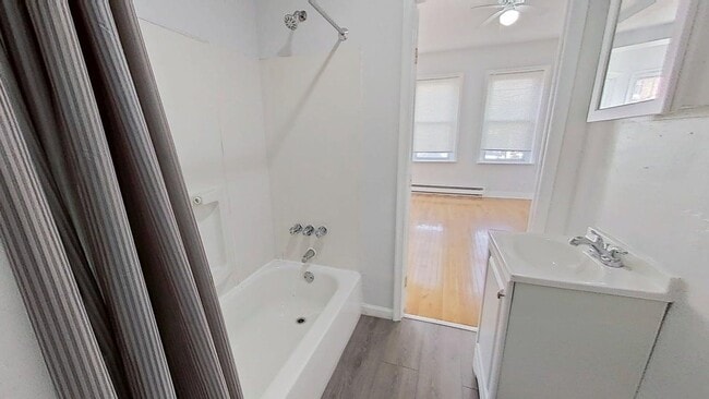 Building Photo - 1234-40 Rising Sun Ave