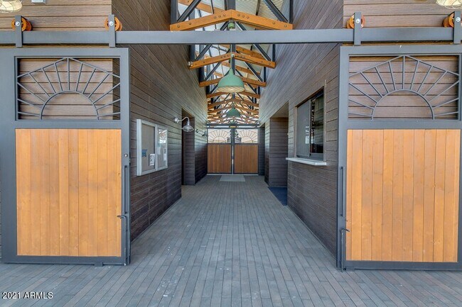 Building Photo - 22857 E Marsh Rd