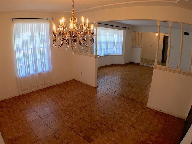 Building Photo - Mountain Park 4bed/3bath with Refrig A/C Pool and Mountain Views!