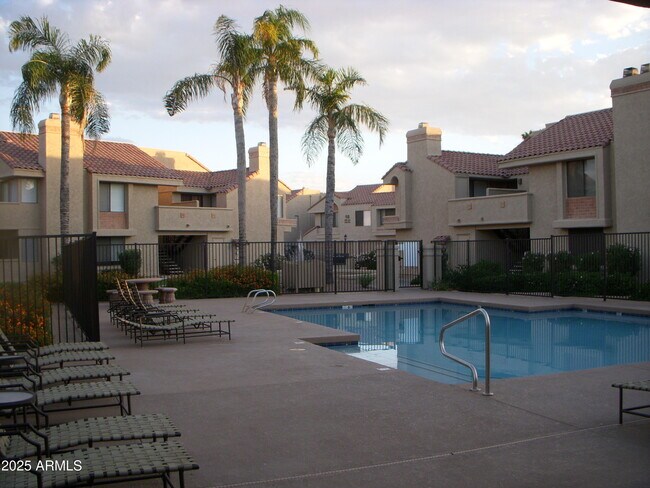 Building Photo - 10115 E Mountain View Rd